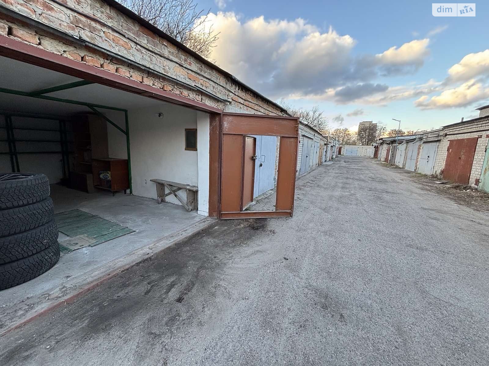 Місце в гаражному кооперативі під легкове авто в Черкасах, площа 22 кв.м. фото 1 Місце в гаражному кооперативі під легкове авто в Черкасах, площа 22 кв.м. фото 1