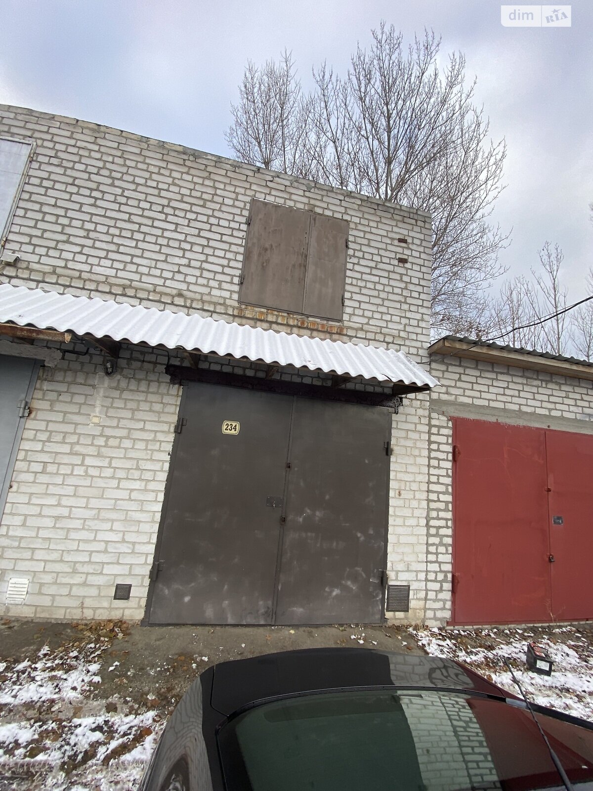 Место в гаражном кооперативе под бус в Черкассах, площадь 60 кв.м. фото 1 Место в гаражном кооперативе под бус в Черкассах, площадь 60 кв.м. фото 1
