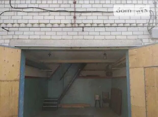 Место в гаражном кооперативе под легковое авто в Черкассах, площадь 40 кв.м. фото 1 Место в гаражном кооперативе под легковое авто в Черкассах, площадь 40 кв.м. фото 1