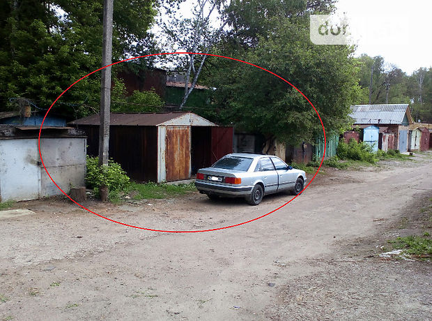 Место в гаражном кооперативе под легковое авто в Чернигове, площадь 20 кв.м. фото 1 Место в гаражном кооперативе под легковое авто в Чернигове, площадь 20 кв.м. фото 1