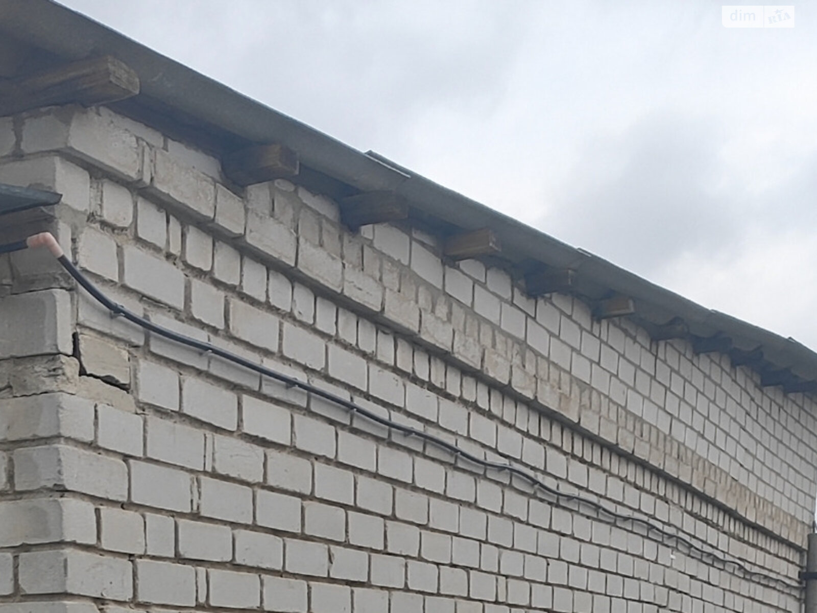 Место в гаражном кооперативе под легковое авто в Днепре, площадь 27 кв.м. фото 1