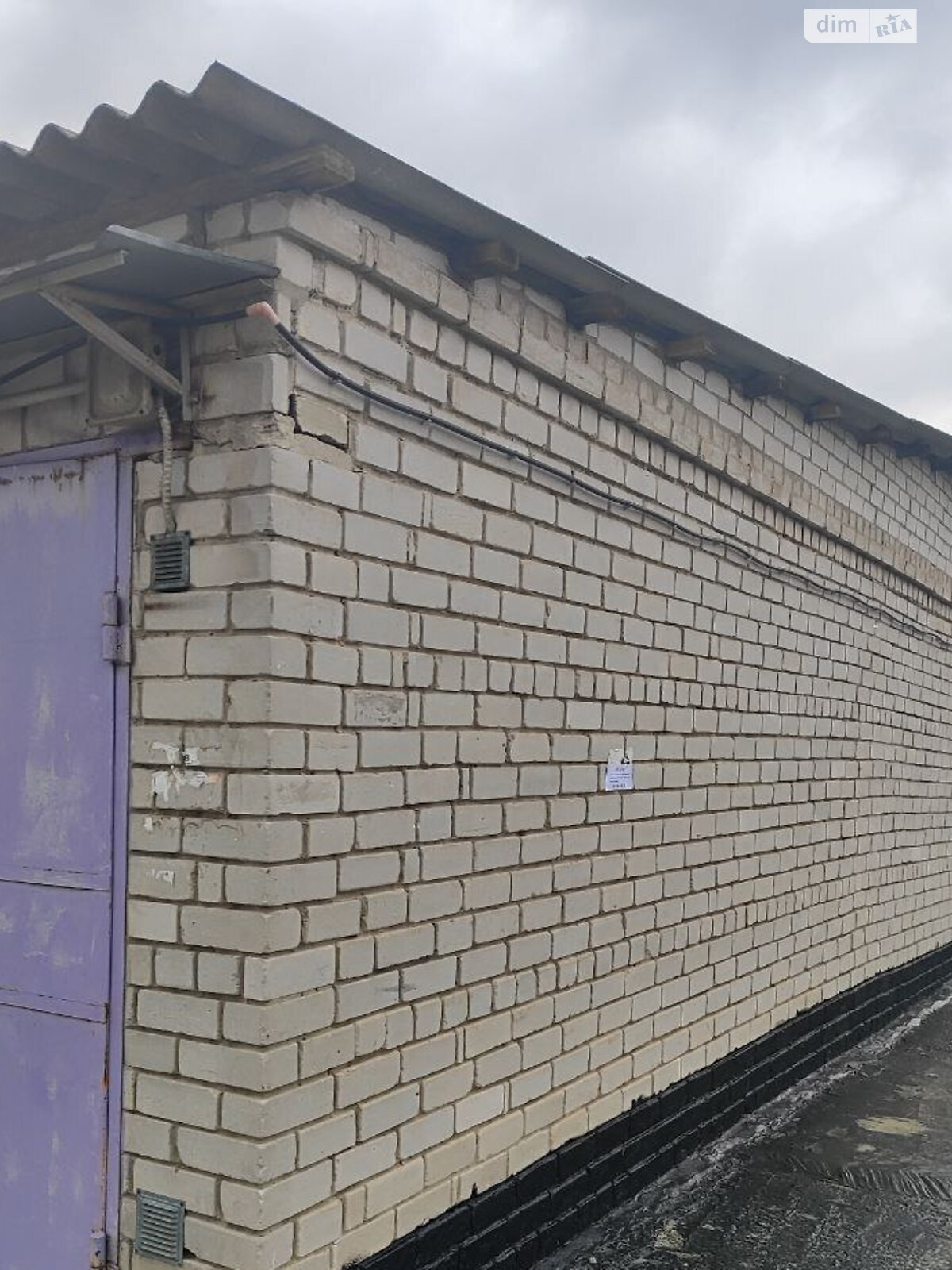 Место в гаражном кооперативе под легковое авто в Днепре, площадь 27 кв.м. фото 1