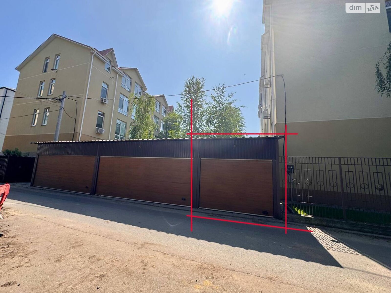 Место в гаражном кооперативе под легковое авто в Днепре, площадь 17.1 кв.м. фото 1 Место в гаражном кооперативе под легковое авто в Днепре, площадь 17.1 кв.м. фото 1