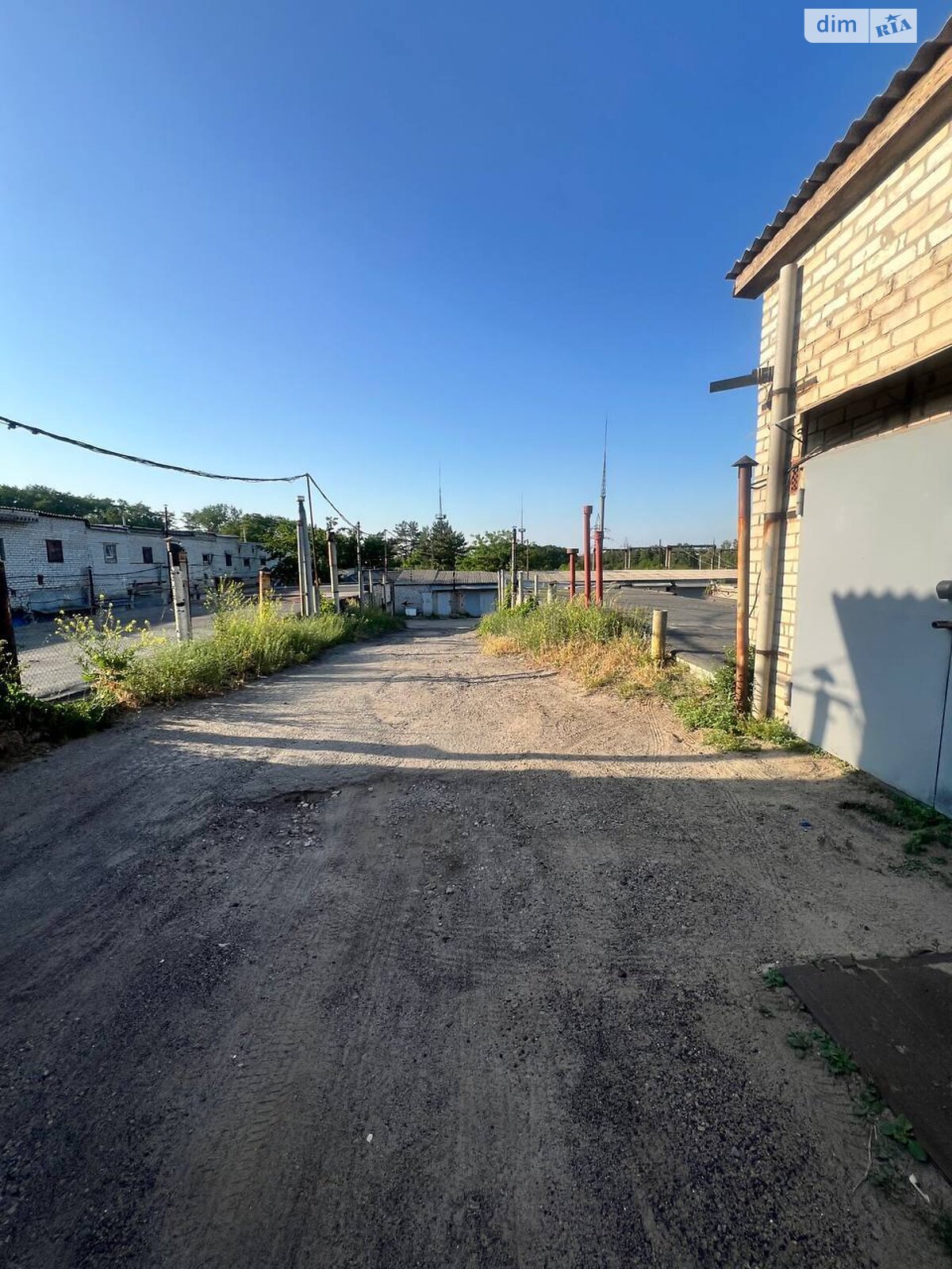 Місце в гаражному кооперативі під легкове авто в Дніпрі, площа 22 кв.м. фото 1 Місце в гаражному кооперативі під легкове авто в Дніпрі, площа 22 кв.м. фото 1
