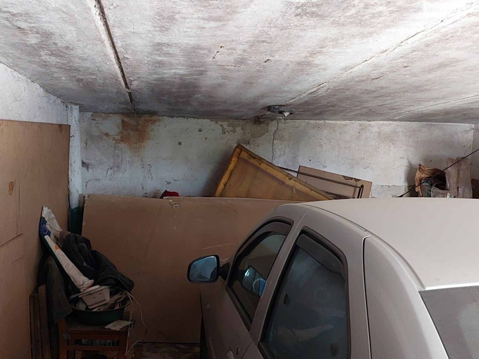Место в гаражном кооперативе под легковое авто в Днепре, площадь 36 кв.м. фото 1