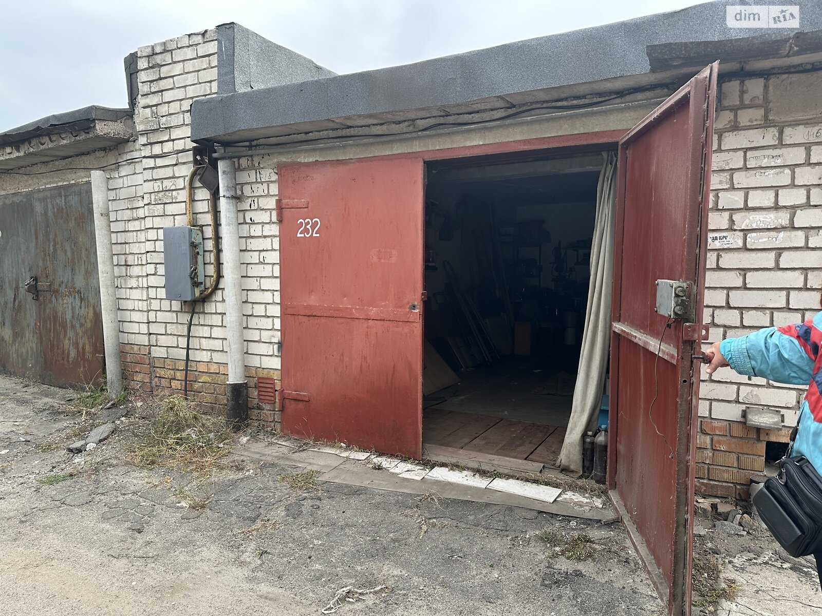 Место в гаражном кооперативе под легковое авто в Днепре, площадь 24 кв.м. фото 1 Место в гаражном кооперативе под легковое авто в Днепре, площадь 24 кв.м. фото 1