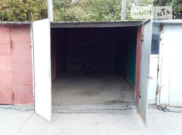 Место в гаражном кооперативе под легковое авто в Харькове, площадь 18 кв.м. фото 1 Место в гаражном кооперативе под легковое авто в Харькове, площадь 18 кв.м. фото 1