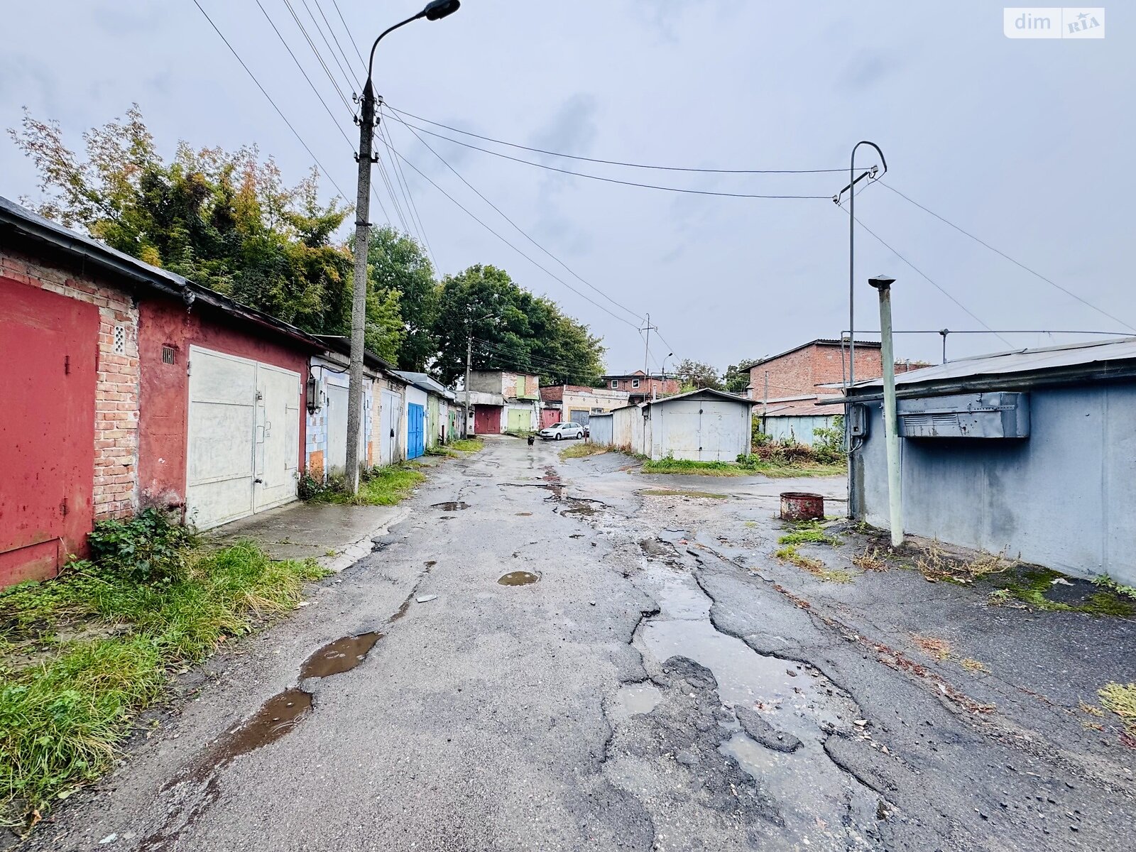 Место в гаражном кооперативе универсальный в Хмельницком, площадь 22.8 кв.м. фото 1 Место в гаражном кооперативе универсальный в Хмельницком, площадь 22.8 кв.м. фото 1