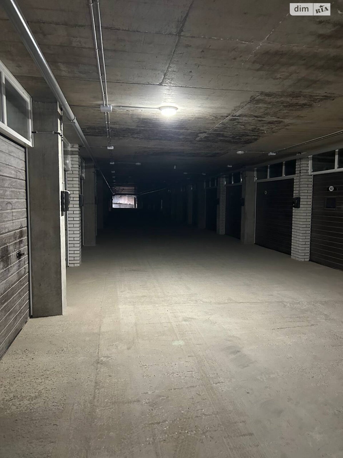 Место в гаражном кооперативе под легковое авто в Хмельницком, площадь 19.7 кв.м. фото 1 Место в гаражном кооперативе под легковое авто в Хмельницком, площадь 19.7 кв.м. фото 1