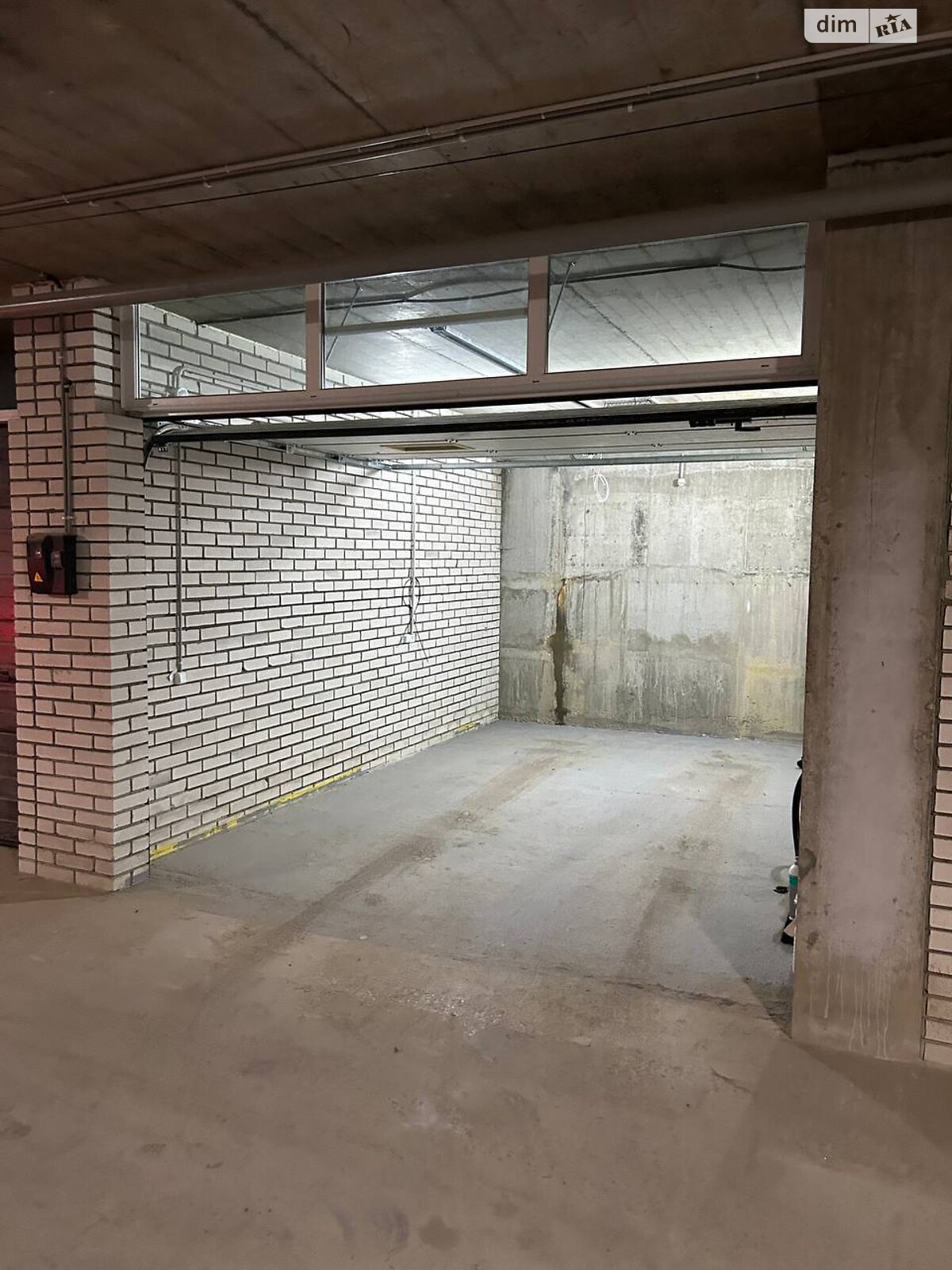 Место в гаражном кооперативе под легковое авто в Хмельницком, площадь 19.7 кв.м. фото 1 Место в гаражном кооперативе под легковое авто в Хмельницком, площадь 19.7 кв.м. фото 1