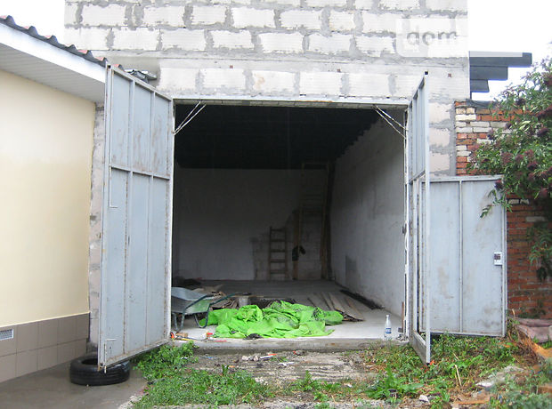 Место в гаражном кооперативе под бус в Хмельницком, площадь 112 кв.м. фото 1