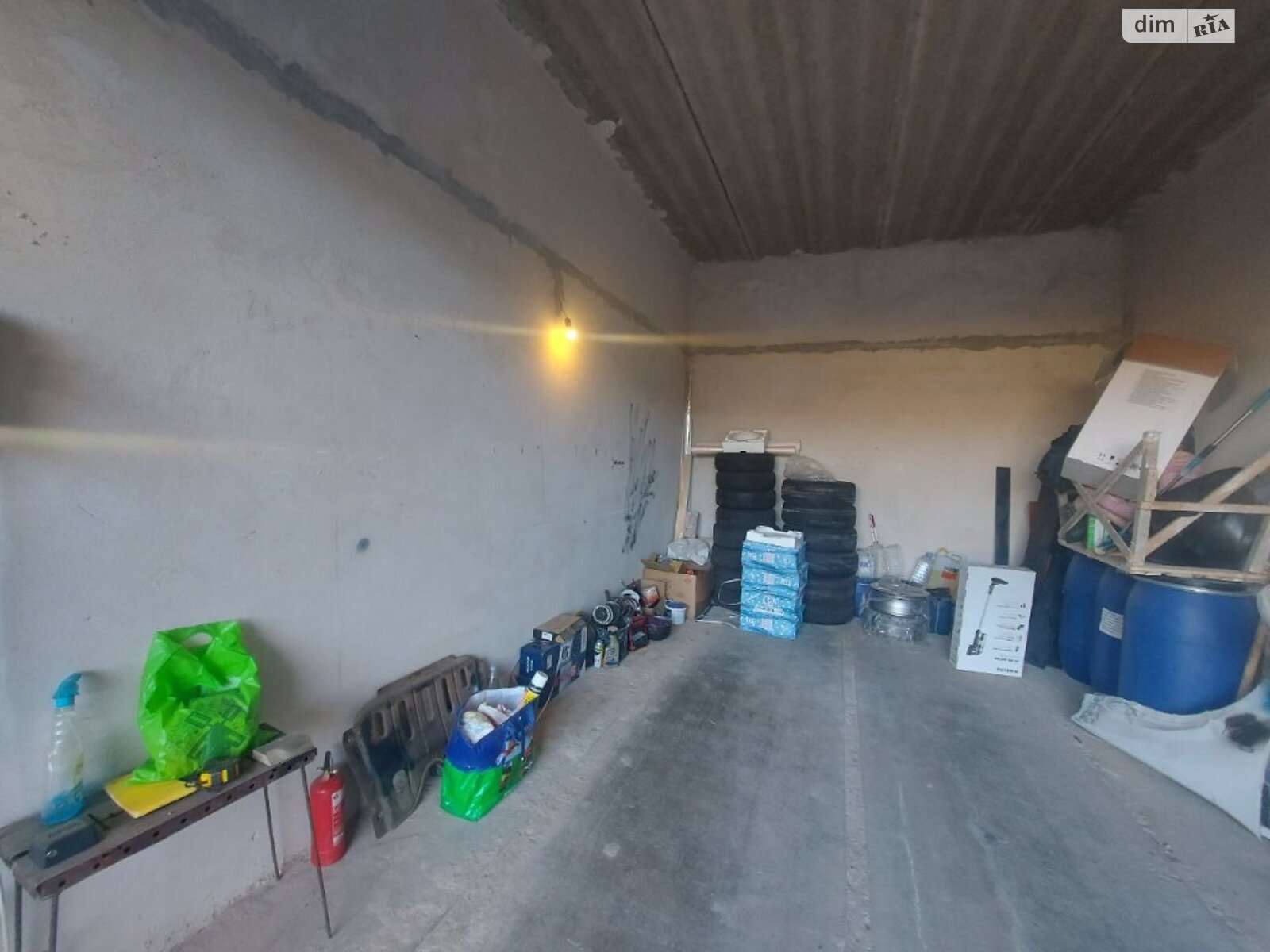 Місце в гаражному кооперативі універсальний в Хмельницькому, площа 23 кв.м. фото 1