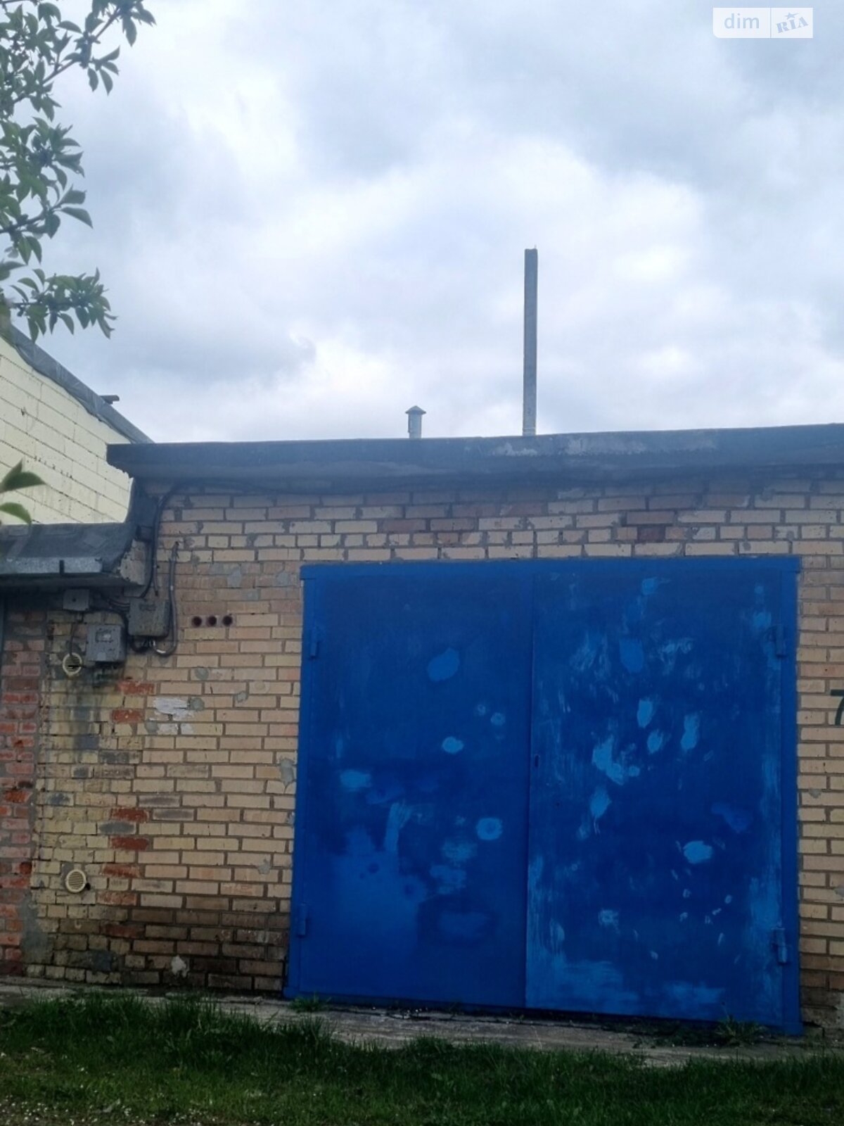 Місце в гаражному кооперативі під легкове авто в Ірпені, площа 30 кв.м. фото 1 Місце в гаражному кооперативі під легкове авто в Ірпені, площа 30 кв.м. фото 1