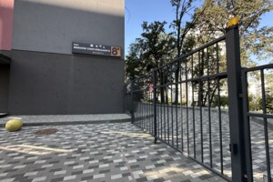 Місце в гаражному кооперативі під легкове авто в Ірпені, площа 21.2 кв.м. фото 2