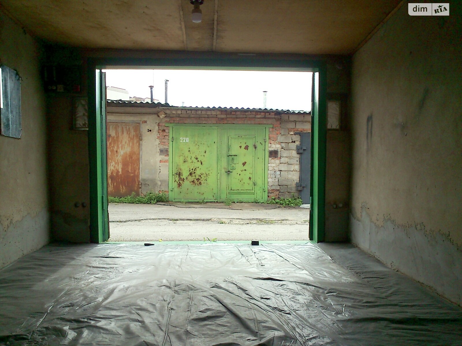 Місце в гаражному кооперативі універсальний в Житомирі, площа 24 кв.м. фото 1