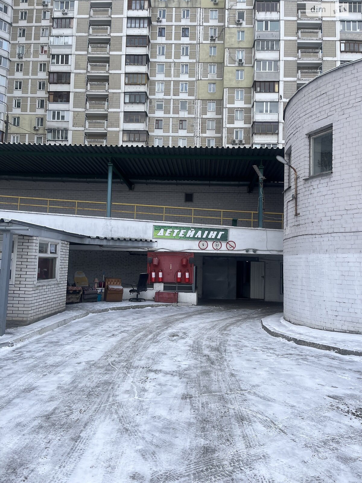 Место в гаражном кооперативе под легковое авто в Киеве, площадь 16.4 кв.м. фото 1 Место в гаражном кооперативе под легковое авто в Киеве, площадь 16.4 кв.м. фото 1