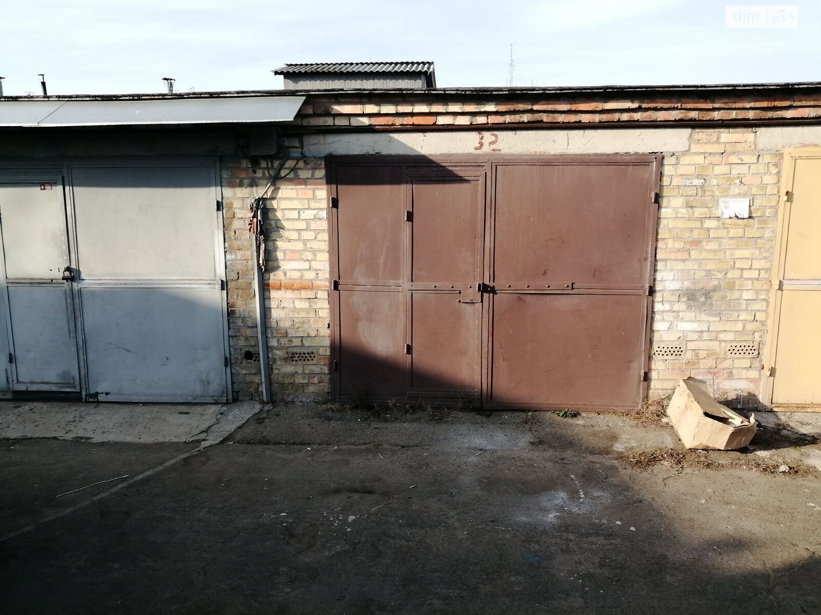 Місце в гаражному кооперативі під легкове авто в Києві, площа 38.4 кв.м. фото 1 Місце в гаражному кооперативі під легкове авто в Києві, площа 38.4 кв.м. фото 1