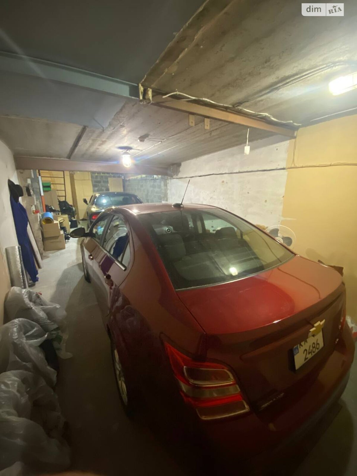 Место в гаражном кооперативе под легковое авто в Киеве, площадь 75 кв.м. фото 1 Место в гаражном кооперативе под легковое авто в Киеве, площадь 75 кв.м. фото 1