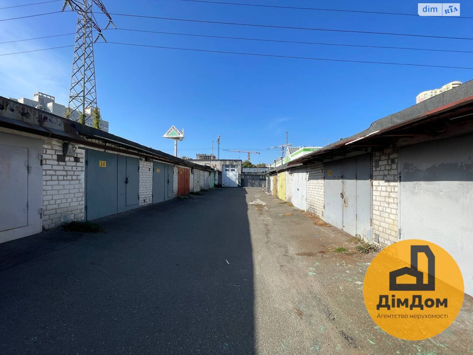 Место в гаражном кооперативе под легковое авто в Киеве, площадь 41.2 кв.м. фото 1 Место в гаражном кооперативе под легковое авто в Киеве, площадь 41.2 кв.м. фото 1