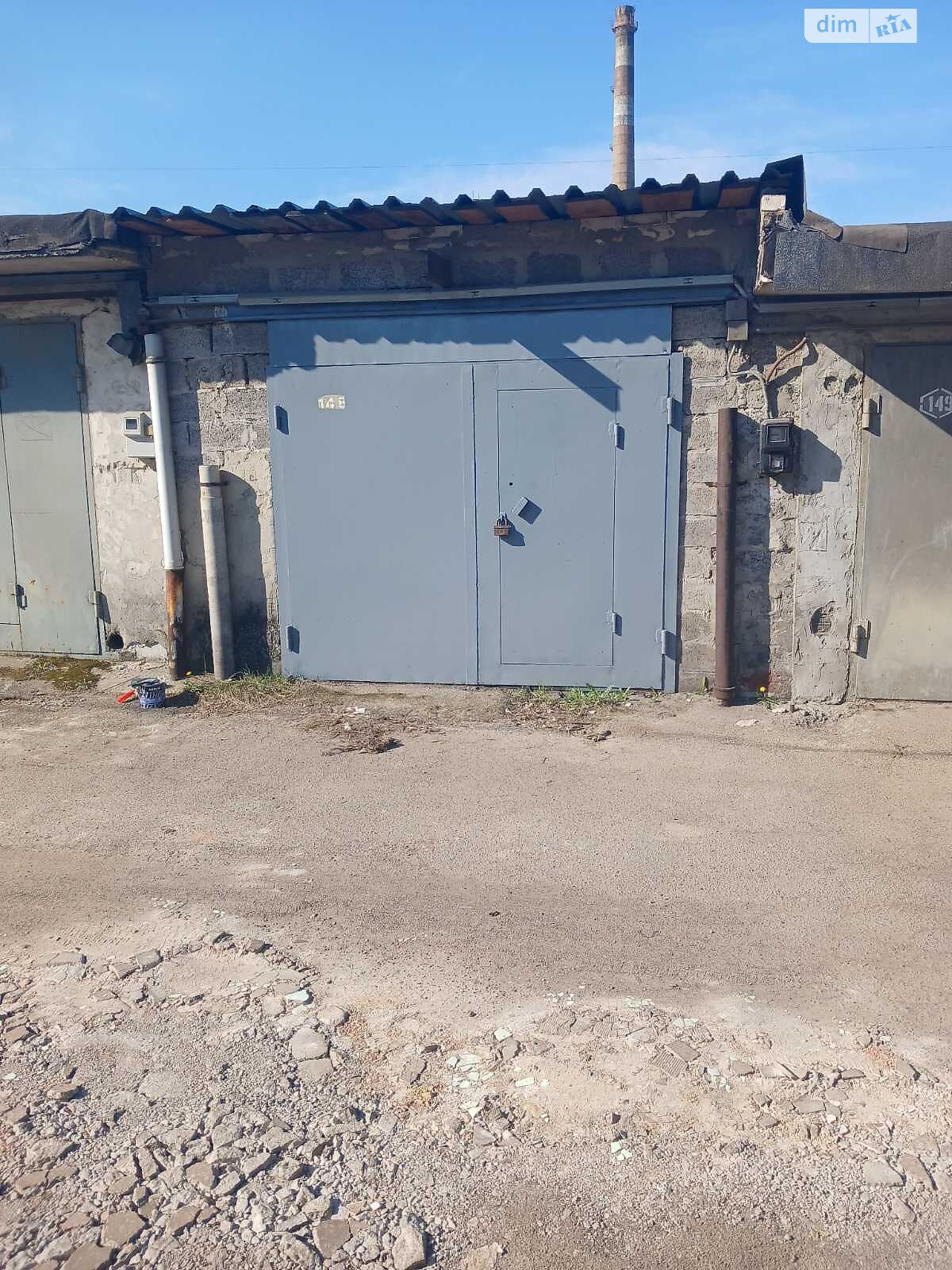 Місце в гаражному кооперативі під легкове авто в Києві, площа 36 кв.м. фото 1 Місце в гаражному кооперативі під легкове авто в Києві, площа 36 кв.м. фото 1