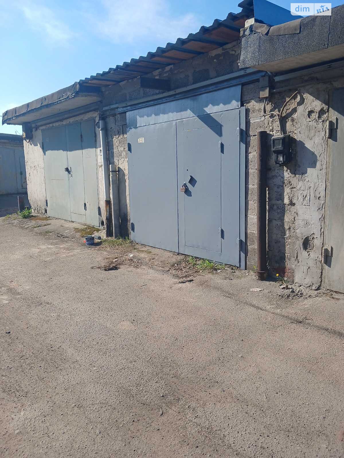 Місце в гаражному кооперативі під легкове авто в Києві, площа 36 кв.м. фото 1 Місце в гаражному кооперативі під легкове авто в Києві, площа 36 кв.м. фото 1