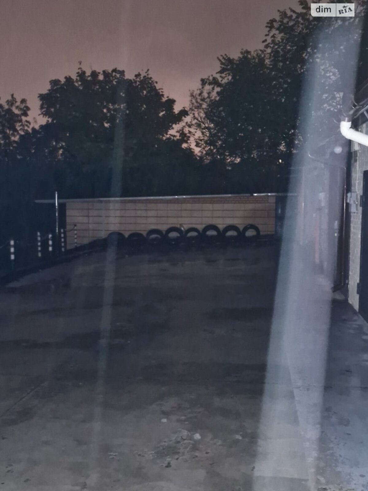 Место в гаражном кооперативе под легковое авто в Киеве, площадь 40 кв.м. фото 1 Место в гаражном кооперативе под легковое авто в Киеве, площадь 40 кв.м. фото 1