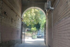 Місце в гаражному кооперативі під легкове авто в Києві, площа 15 кв.м. фото 2