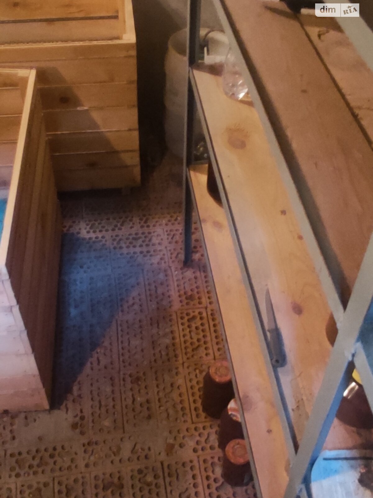 Місце в гаражному кооперативі під легкове авто в Києві, площа 15 кв.м. фото 1