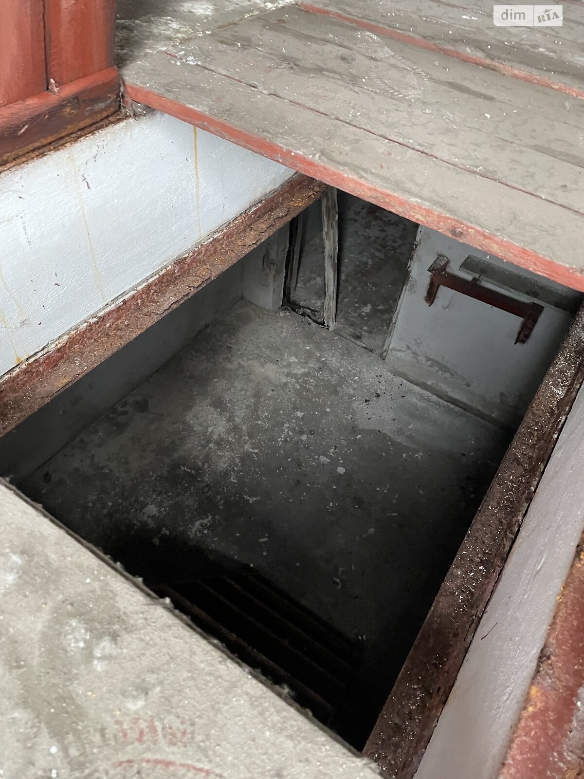 Место в гаражном кооперативе универсальный в Киеве, площадь 35 кв.м. фото 1