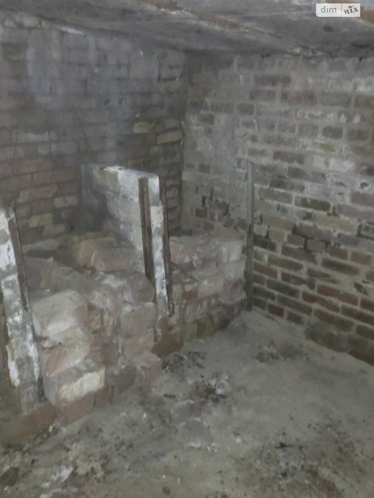 Місце в гаражному кооперативі під легкове авто в Києві, площа 28.4 кв.м. фото 1 Місце в гаражному кооперативі під легкове авто в Києві, площа 28.4 кв.м. фото 1