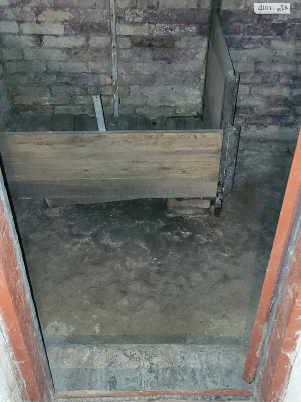 Место в гаражном кооперативе под легковое авто в Киеве, площадь 33 кв.м. фото 1