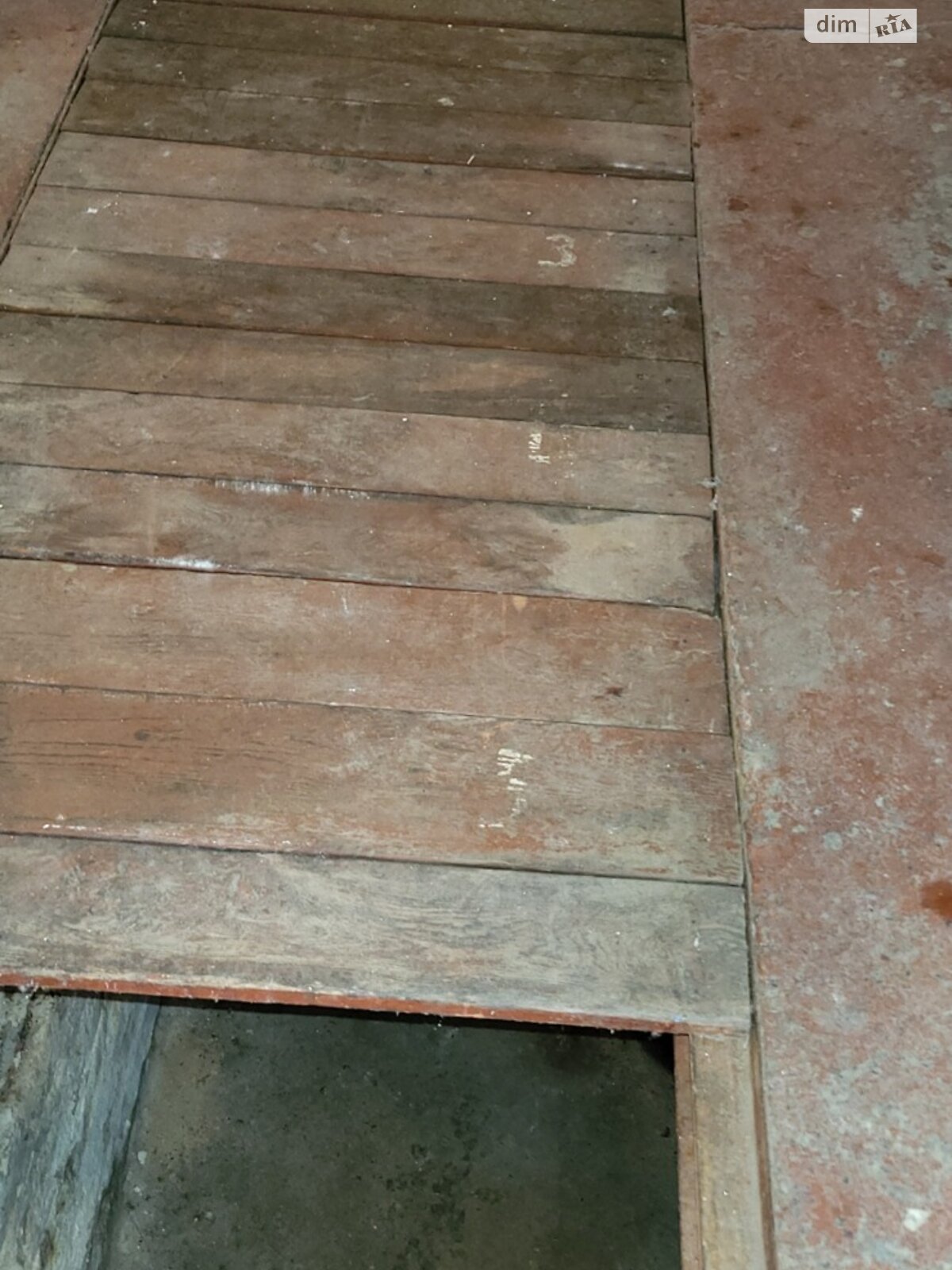 Место в гаражном кооперативе под легковое авто в Киеве, площадь 33 кв.м. фото 1