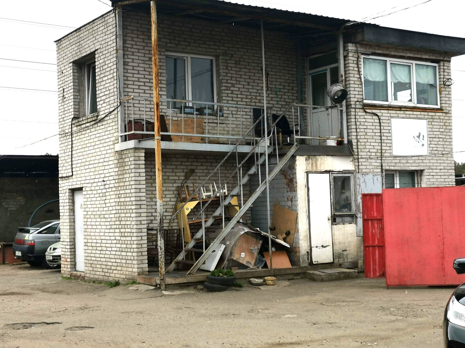 Місце в гаражному кооперативі під легкове авто в Києві, площа 37.6 кв.м. фото 1 Місце в гаражному кооперативі під легкове авто в Києві, площа 37.6 кв.м. фото 1