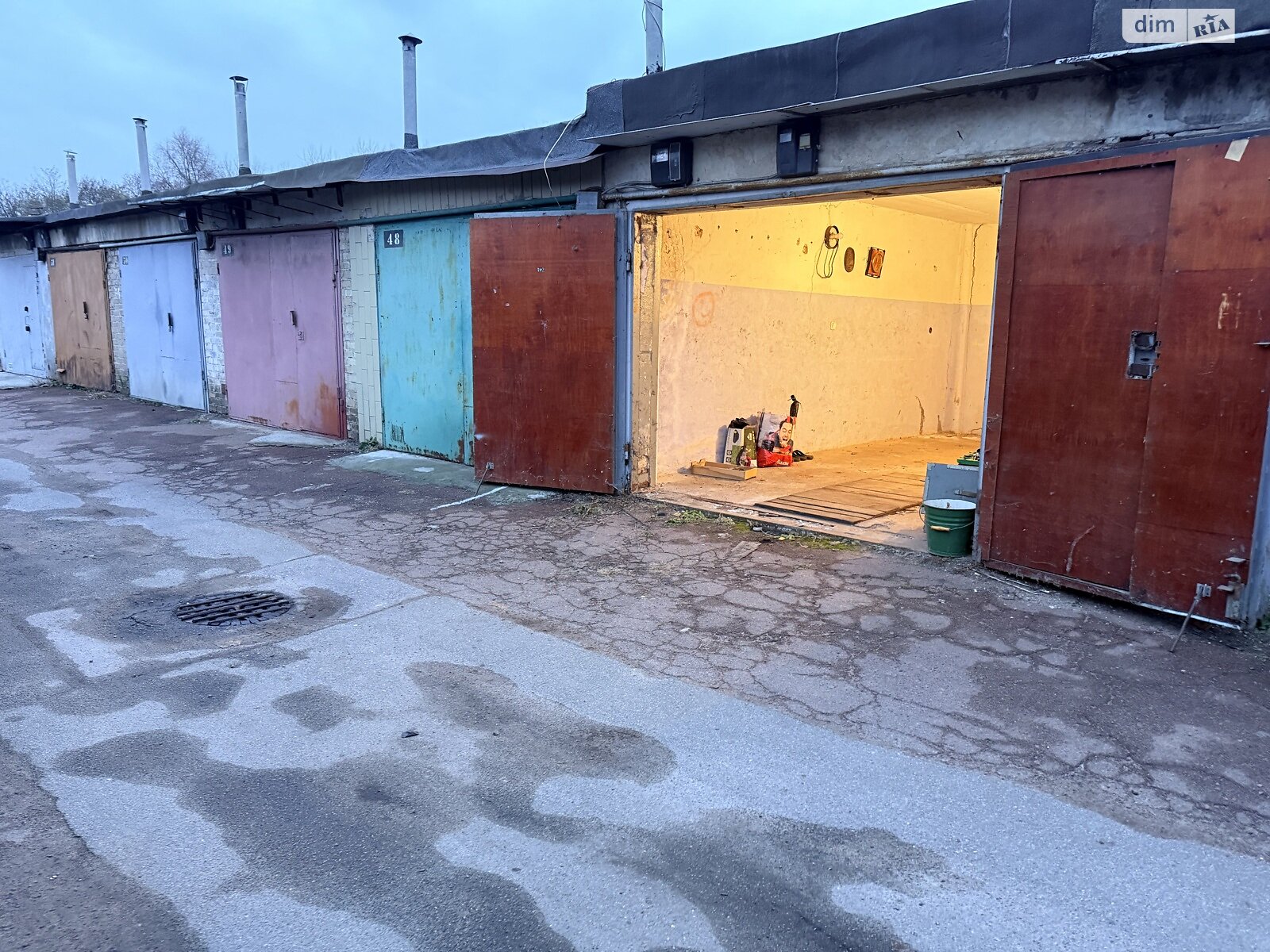 Место в гаражном кооперативе под легковое авто в Киеве, площадь 33.2 кв.м. фото 1 Место в гаражном кооперативе под легковое авто в Киеве, площадь 33.2 кв.м. фото 1