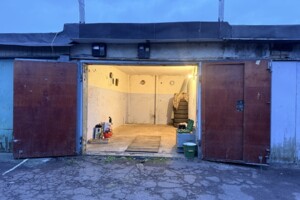 Место в гаражном кооперативе под легковое авто в Киеве, площадь 33.2 кв.м. фото 2 Место в гаражном кооперативе под легковое авто в Киеве, площадь 33.2 кв.м. фото 2