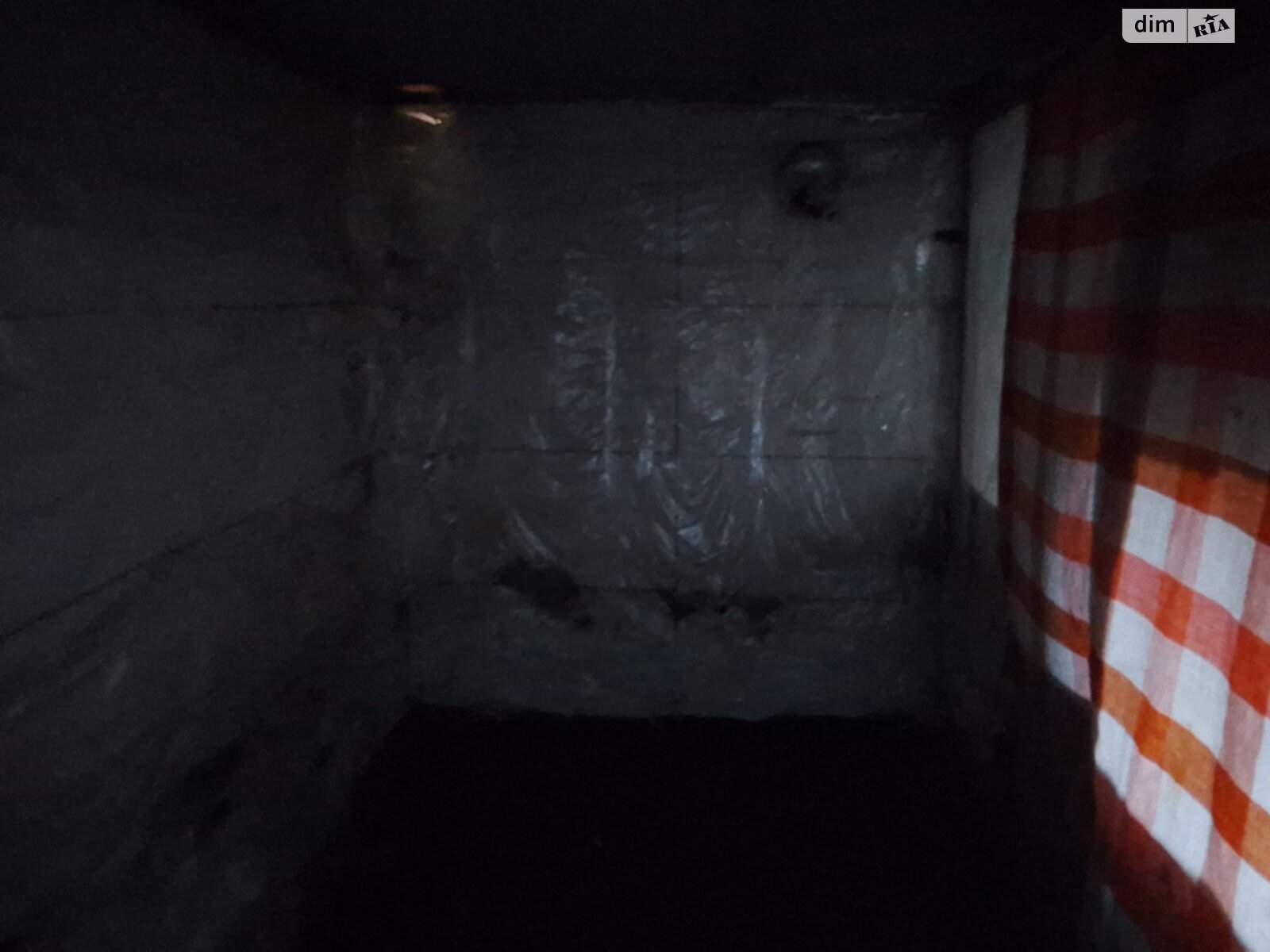 Место в гаражном кооперативе под легковое авто в Киеве, площадь 39 кв.м. фото 1 Место в гаражном кооперативе под легковое авто в Киеве, площадь 39 кв.м. фото 1