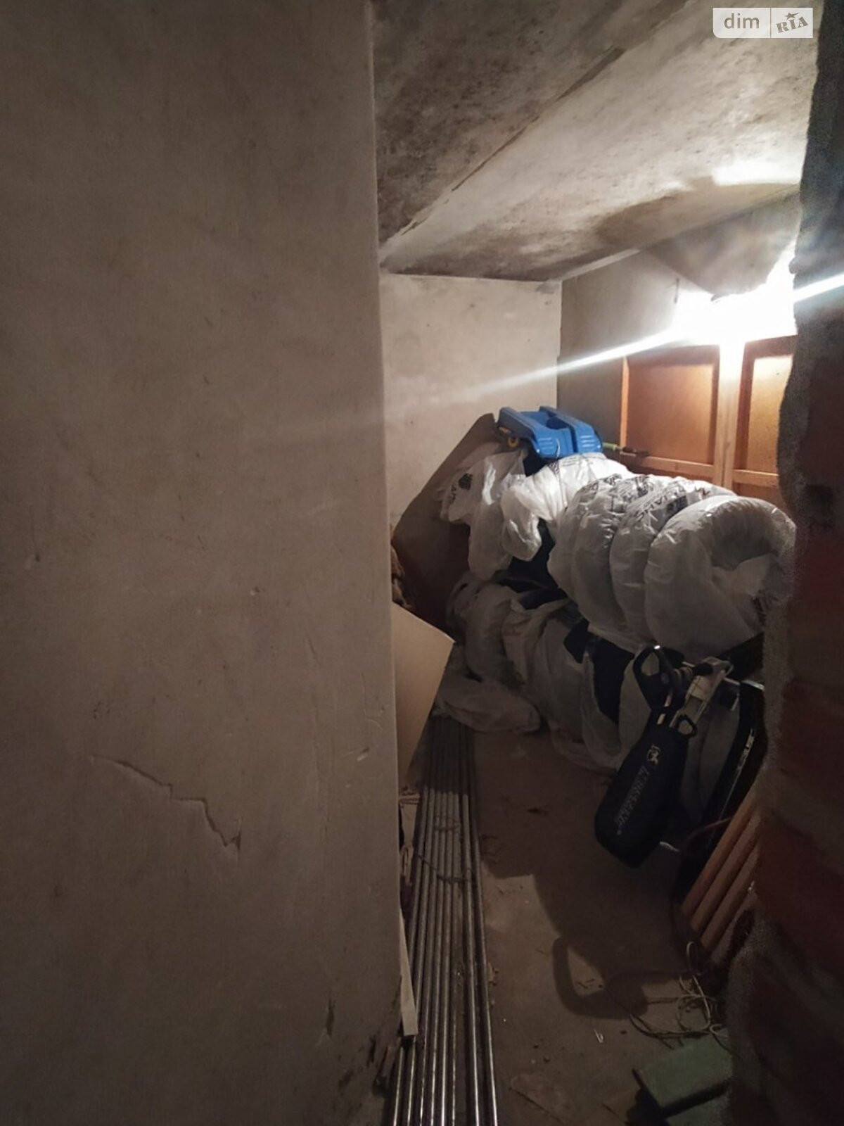 Місце в гаражному кооперативі під легкове авто в Львові, площа 55 кв.м. фото 1 Місце в гаражному кооперативі під легкове авто в Львові, площа 55 кв.м. фото 1