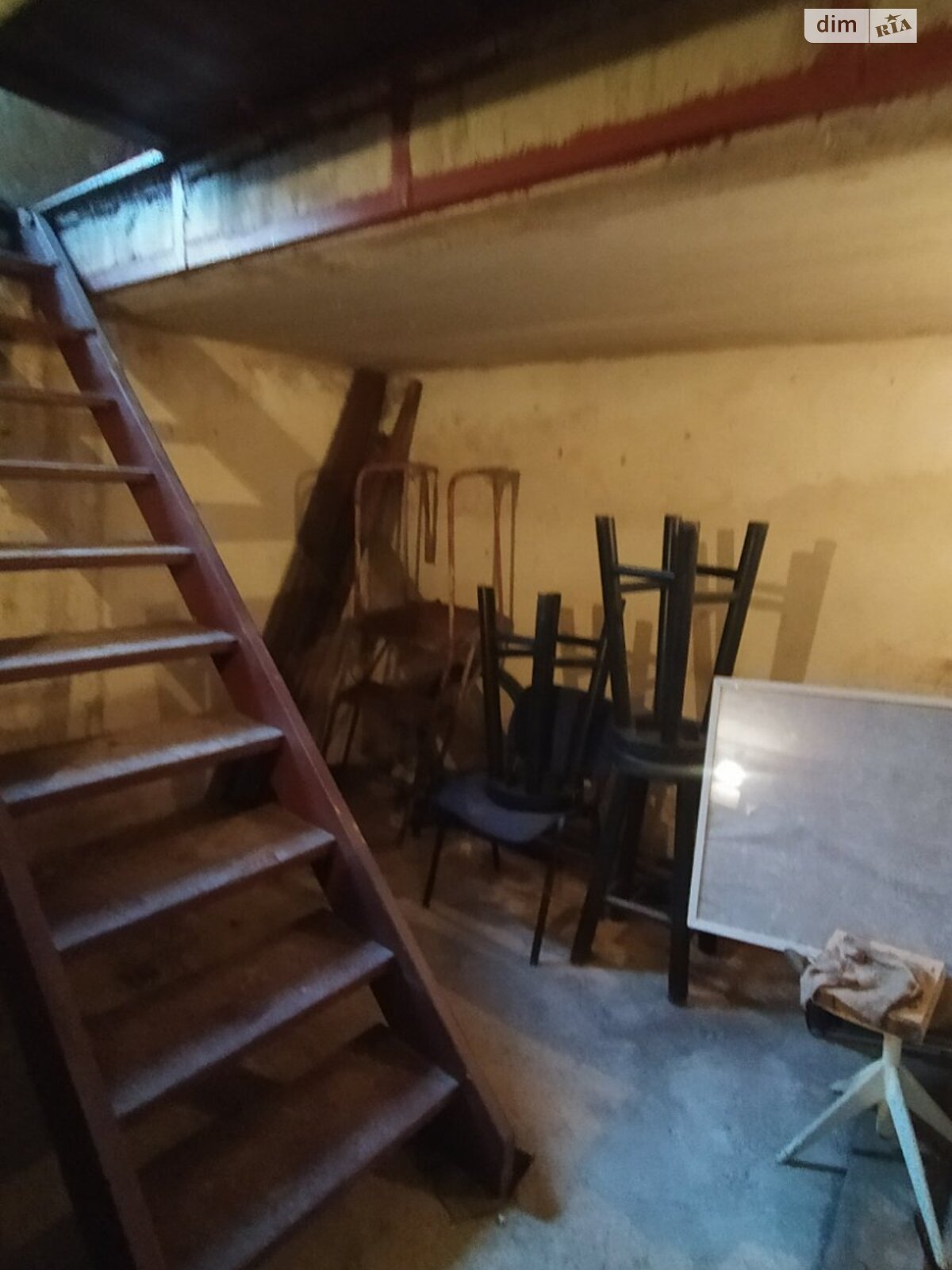 Місце в гаражному кооперативі під легкове авто в Львові, площа 55 кв.м. фото 1 Місце в гаражному кооперативі під легкове авто в Львові, площа 55 кв.м. фото 1