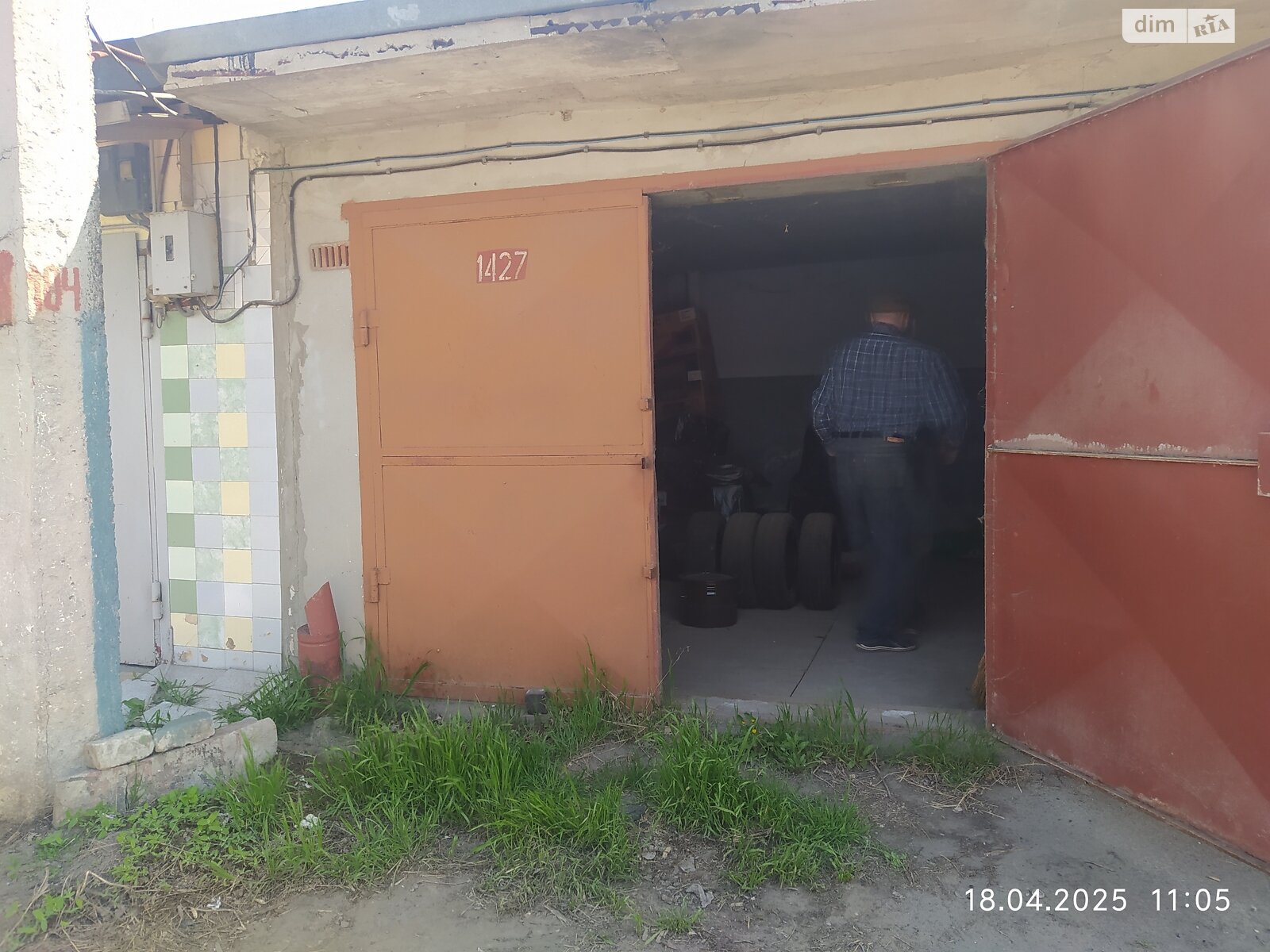 Місце в гаражному кооперативі під легкове авто в Одесі, площа 24 кв.м. фото 1 Місце в гаражному кооперативі під легкове авто в Одесі, площа 24 кв.м. фото 1