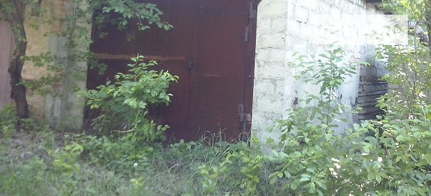 Место в гаражном кооперативе под легковое авто в Полтаве, площадь 30 кв.м. фото 1 Место в гаражном кооперативе под легковое авто в Полтаве, площадь 30 кв.м. фото 1