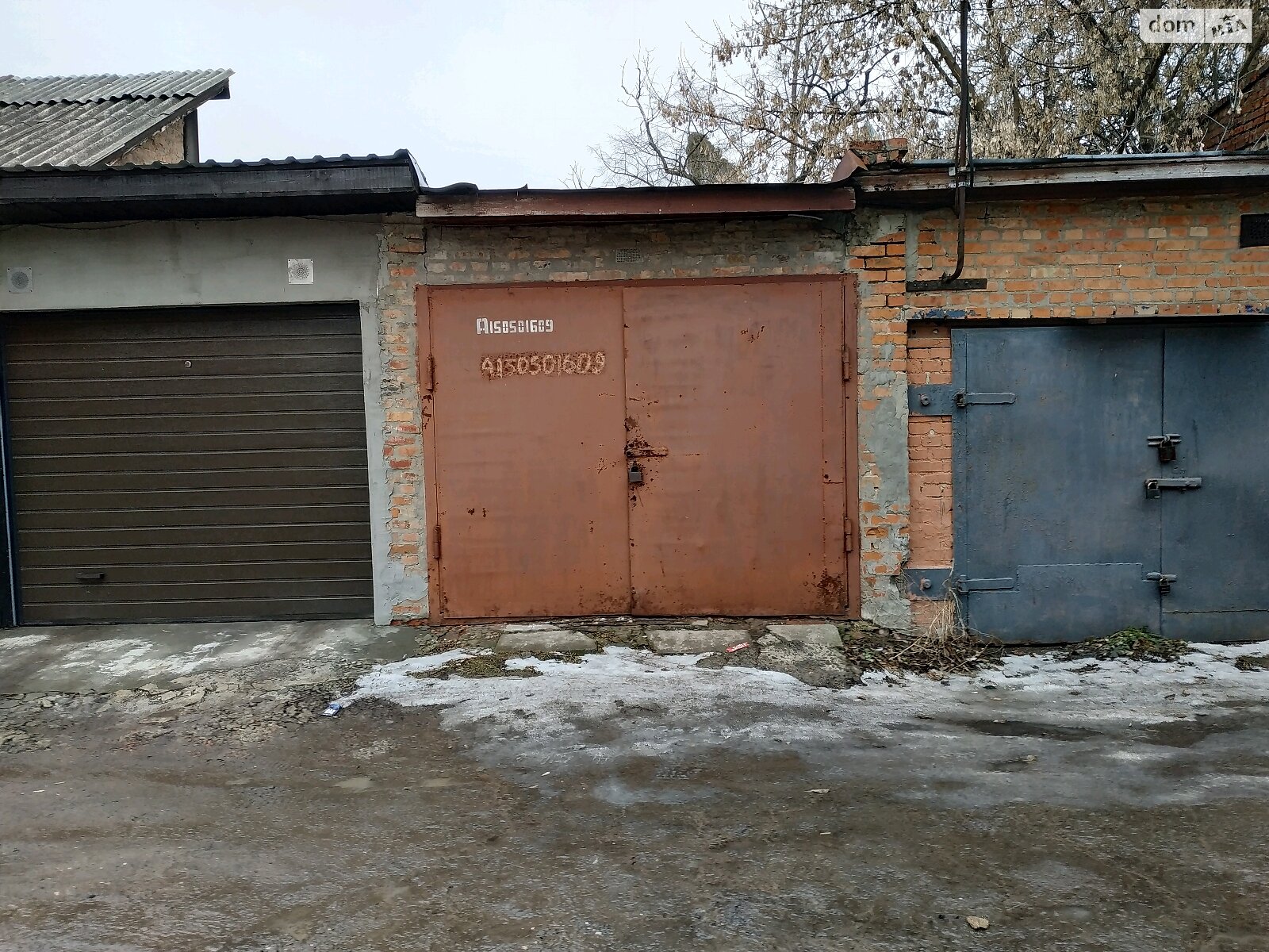 Место в гаражном кооперативе под легковое авто в Полтаве, площадь 18 кв.м. фото 1