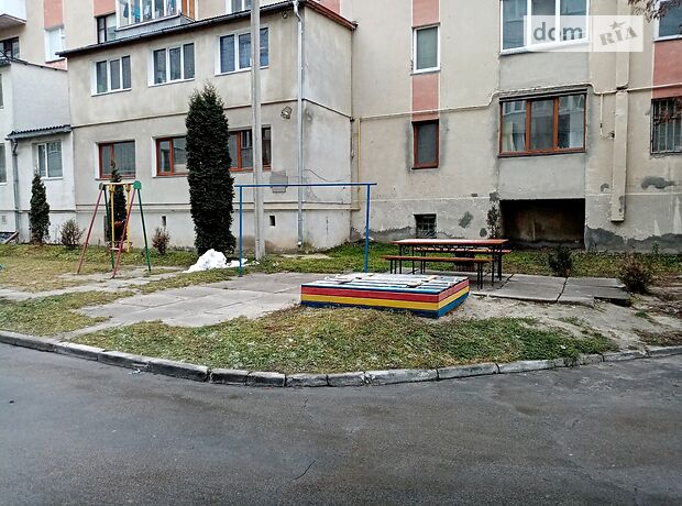 Место в гаражном кооперативе под бус в Тернополе, площадь 24 кв.м. фото 1 Место в гаражном кооперативе под бус в Тернополе, площадь 24 кв.м. фото 1