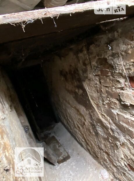 Место в гаражном кооперативе под легковое авто в Тернополе, площадь 26 кв.м. фото 1 Место в гаражном кооперативе под легковое авто в Тернополе, площадь 26 кв.м. фото 1