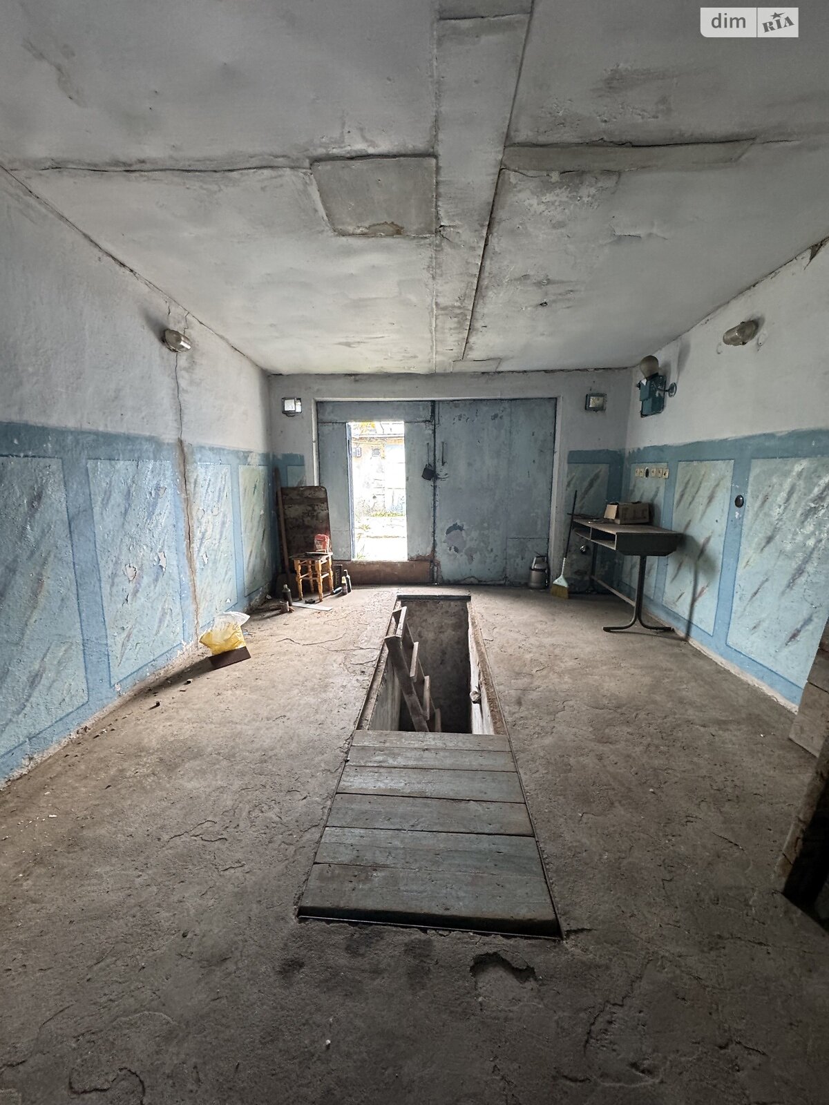 Место в гаражном кооперативе под легковое авто в Тернополе, площадь 28.2 кв.м. фото 1 Место в гаражном кооперативе под легковое авто в Тернополе, площадь 28.2 кв.м. фото 1