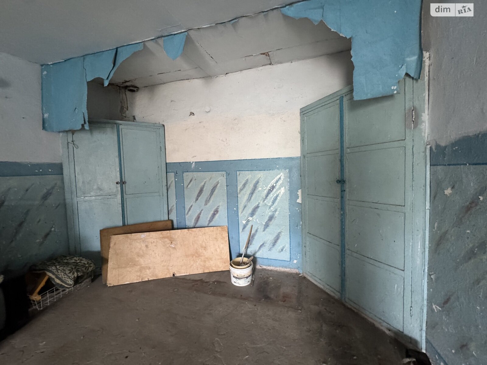 Место в гаражном кооперативе под легковое авто в Тернополе, площадь 28.2 кв.м. фото 1 Место в гаражном кооперативе под легковое авто в Тернополе, площадь 28.2 кв.м. фото 1