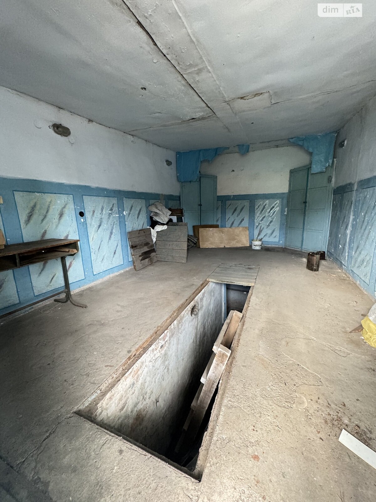 Место в гаражном кооперативе под легковое авто в Тернополе, площадь 28.2 кв.м. фото 1 Место в гаражном кооперативе под легковое авто в Тернополе, площадь 28.2 кв.м. фото 1