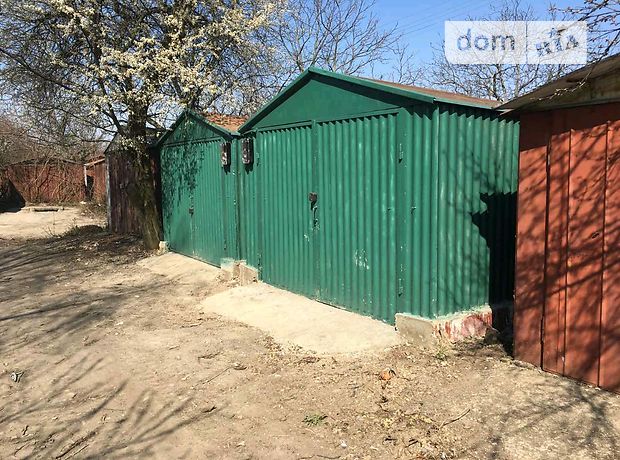 Место в гаражном кооперативе под легковое авто в Ужгороде, площадь 20 кв.м. фото 2 Место в гаражном кооперативе под легковое авто в Ужгороде, площадь 20 кв.м. фото 2