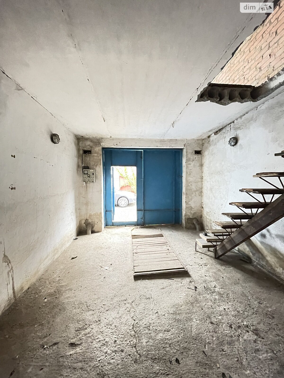 Місце в гаражному кооперативі під бус в Вінниці, площа 100 кв.м. фото 1