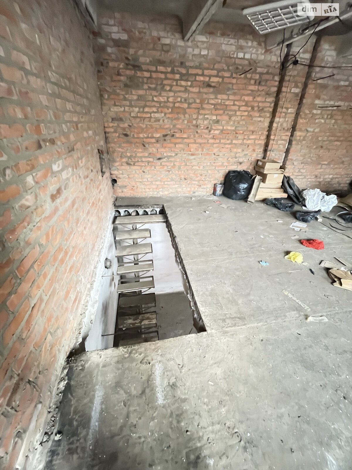 Місце в гаражному кооперативі під бус в Вінниці, площа 100 кв.м. фото 1