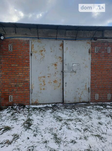 Місце в гаражному кооперативі під бус в Вінниці, площа 22 кв.м. фото 1 Місце в гаражному кооперативі під бус в Вінниці, площа 22 кв.м. фото 1